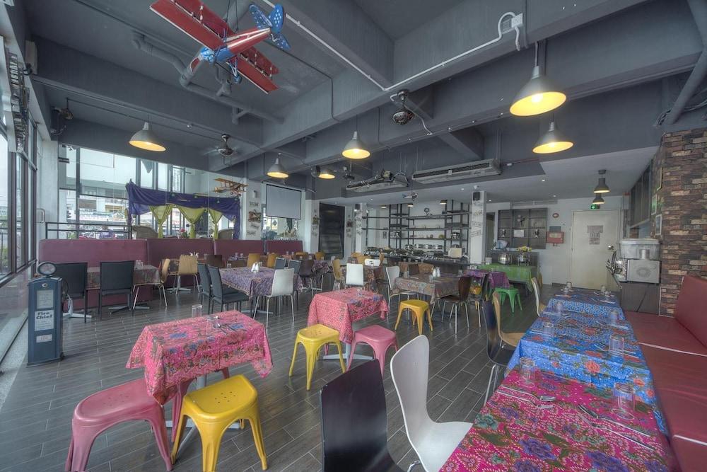 Arenaa Batik Boutique Hotell Kuantan Eksteriør bilde